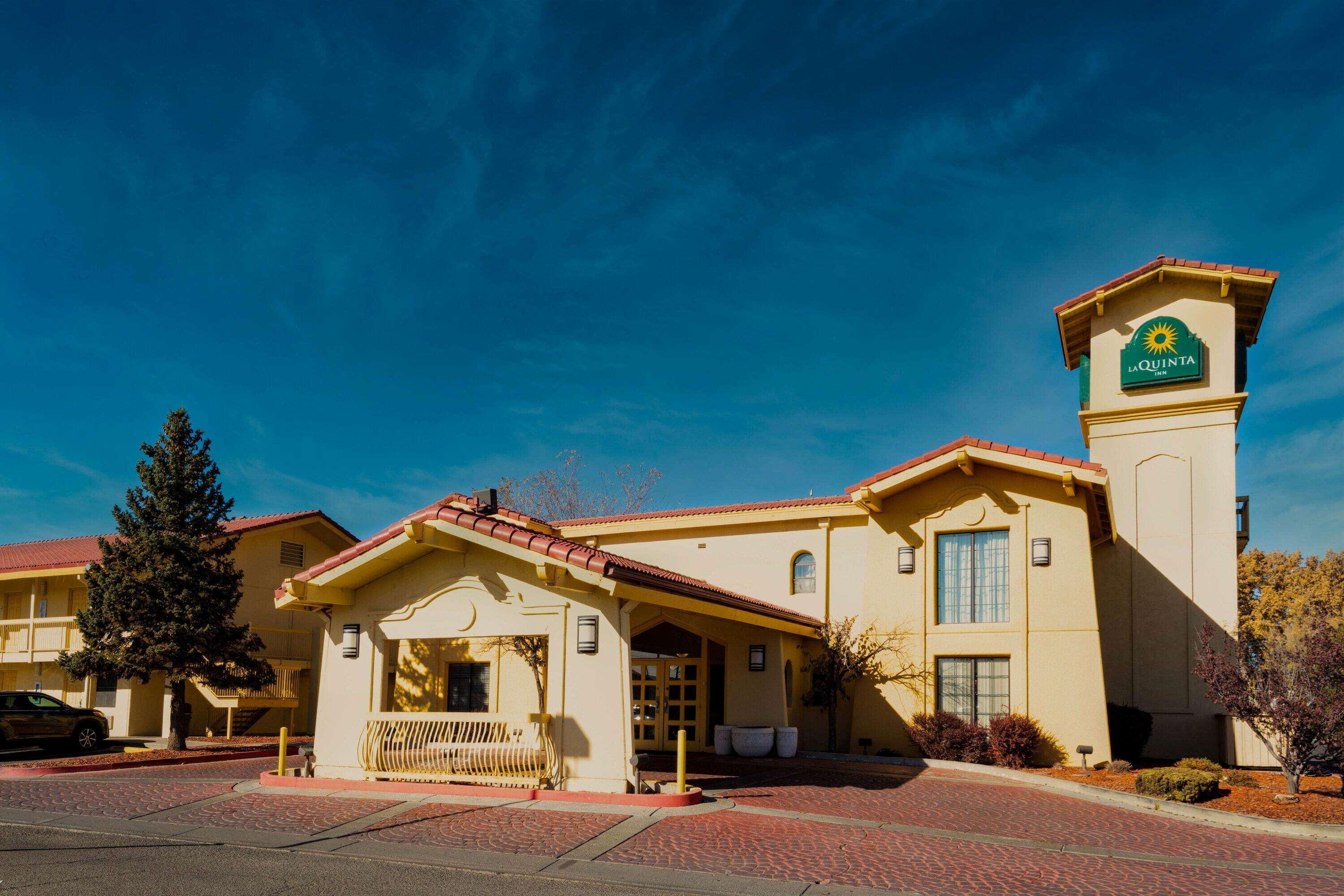 La Quinta Inn By Wyndham Farmington Exteriör bild