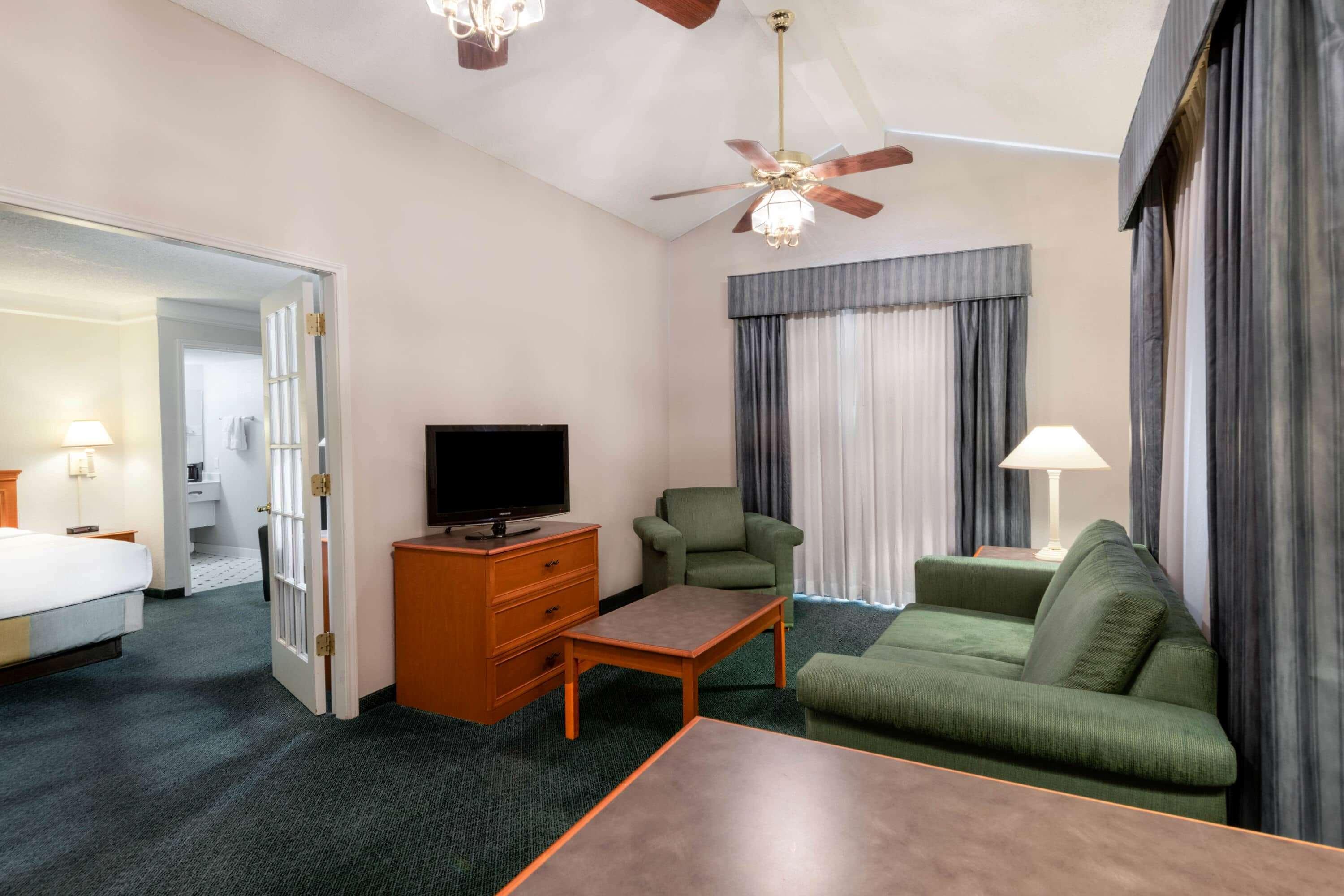 La Quinta Inn By Wyndham Farmington Exteriör bild