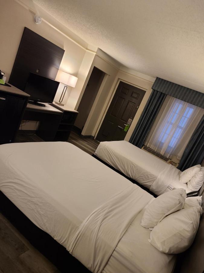 La Quinta Inn By Wyndham Farmington Exteriör bild